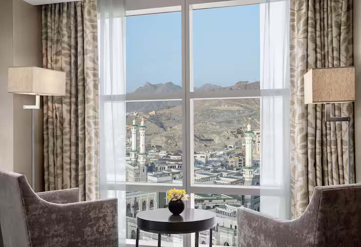 DoubleTree room - partial Haram view (angle 2)